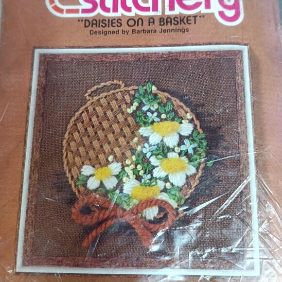 Vintage Jiffy Stitchery Daisies On A Basket Kit #214 Barbara Jennings - Picture 2 of 6